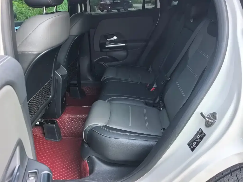 Mercedes-Benz GLA AMG — фото 2