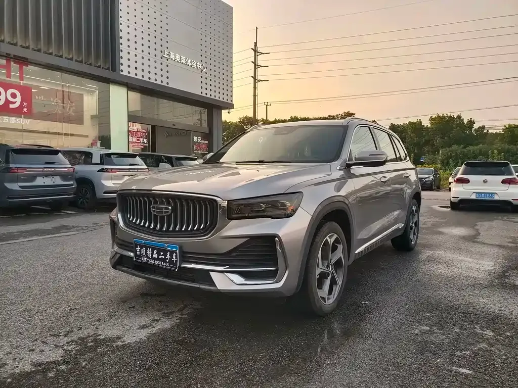 Geely Xingyue L — фото 1