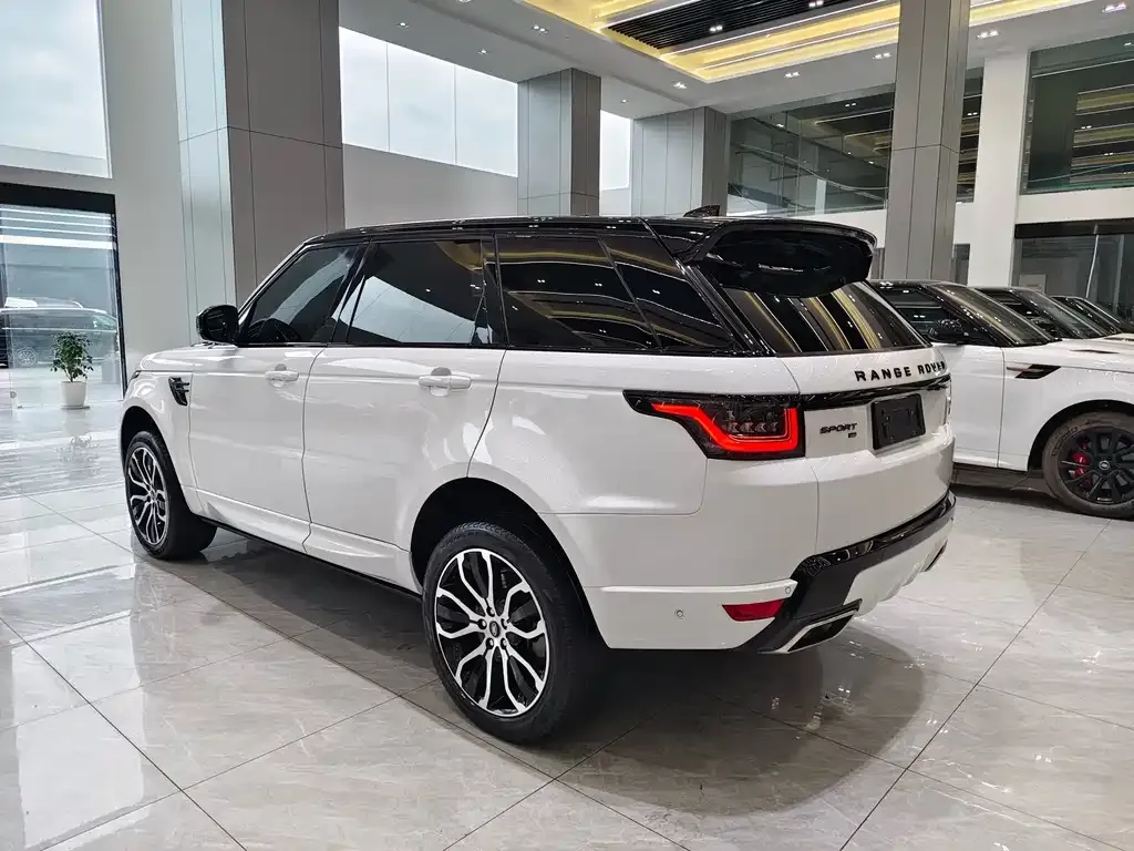 Land Rover Sport — фото 3