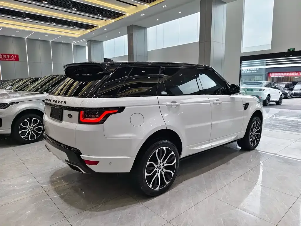 Land Rover Sport — фото 10