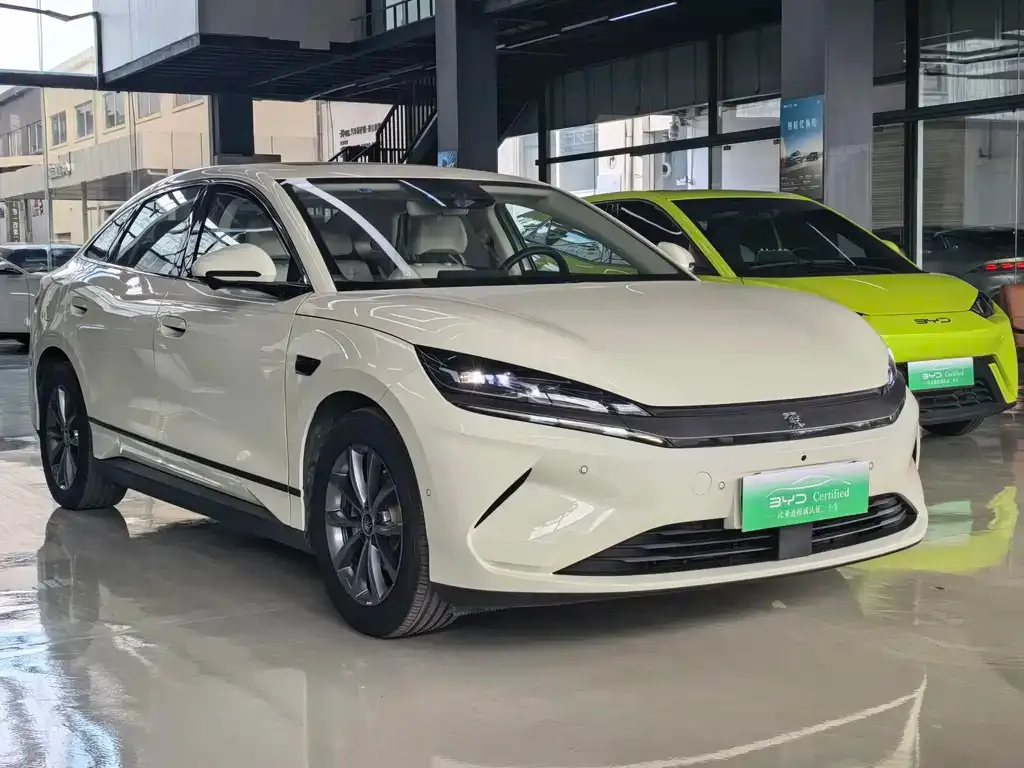 BYD Qin L — фото 10