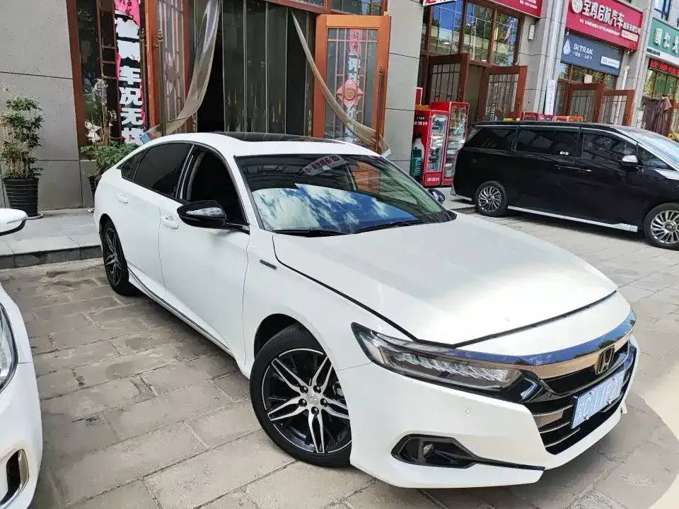 Honda Accord — фото 5