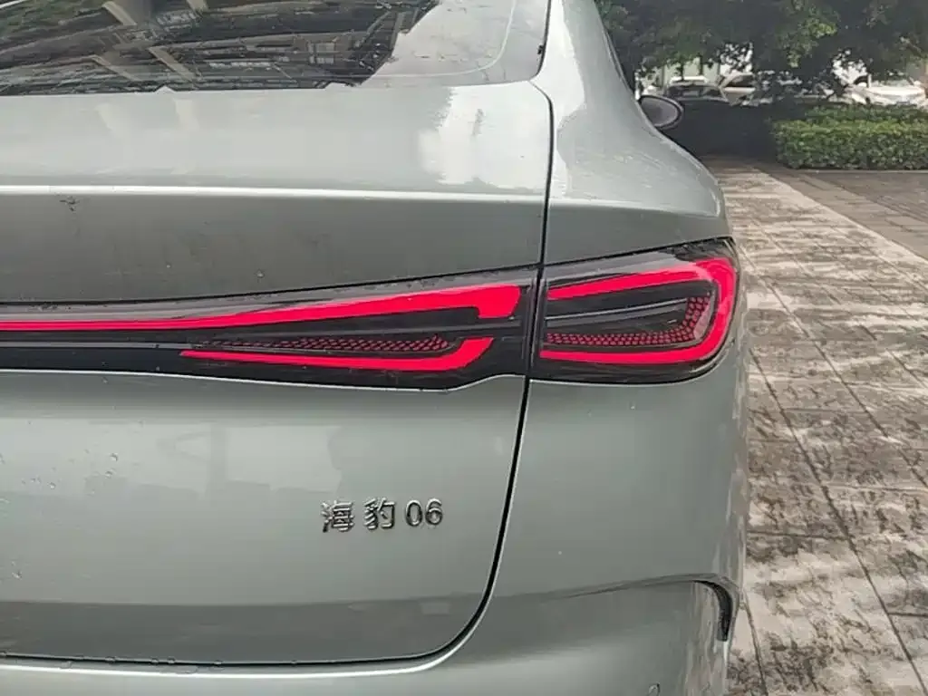 BYD Seal 06 — фото 8