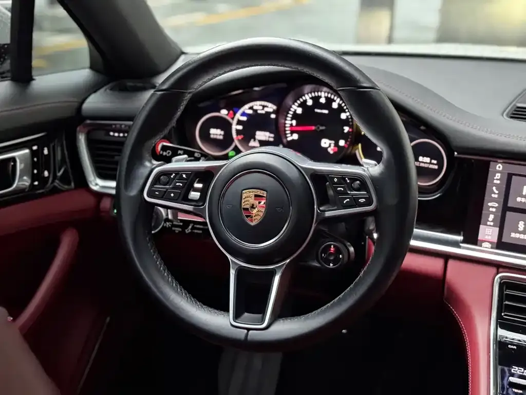 Porsche Panamera — фото 2