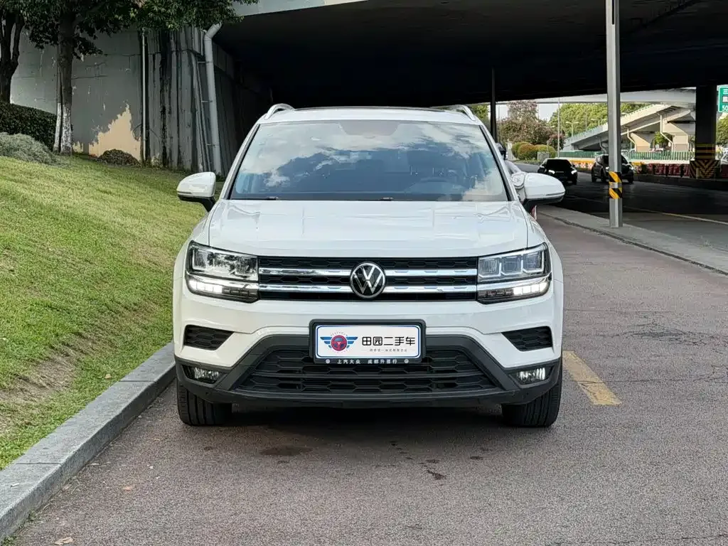 Volkswagen Tharu — фото 5