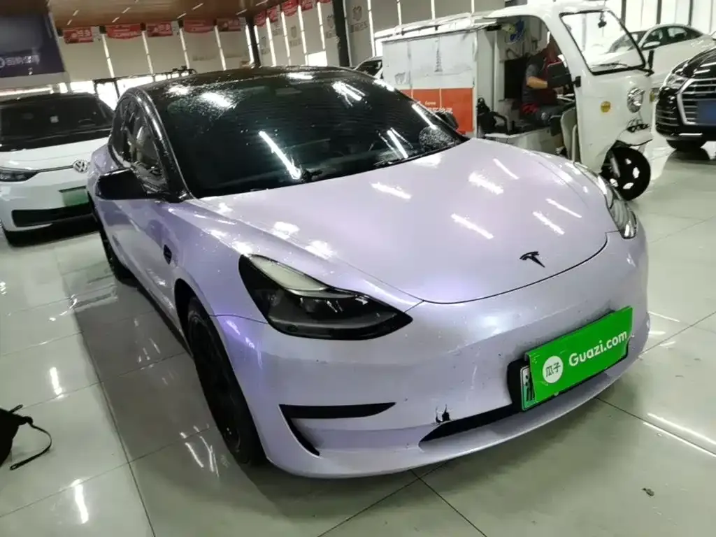 Tesla Model 3 — фото 10