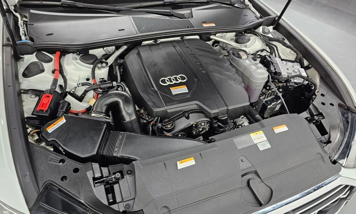Audi A6 — фото 9