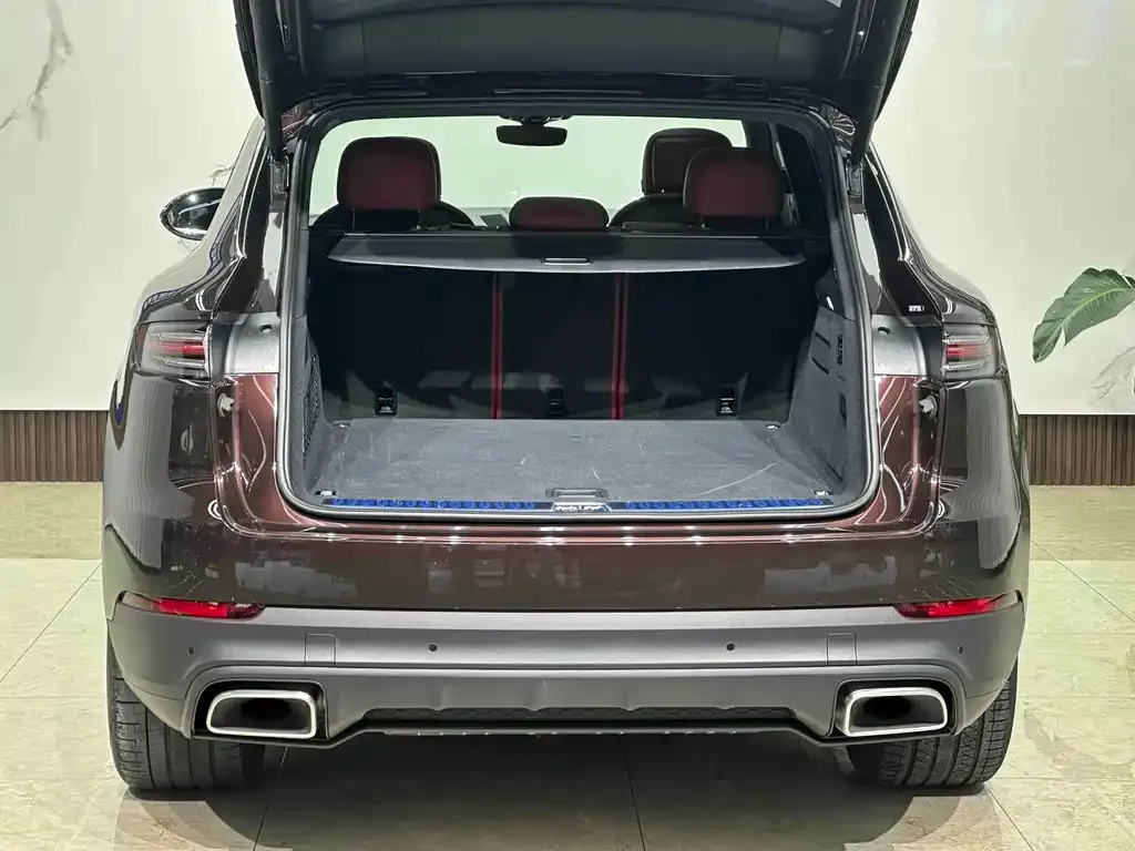 Porsche Cayenne Hybrid — фото 6
