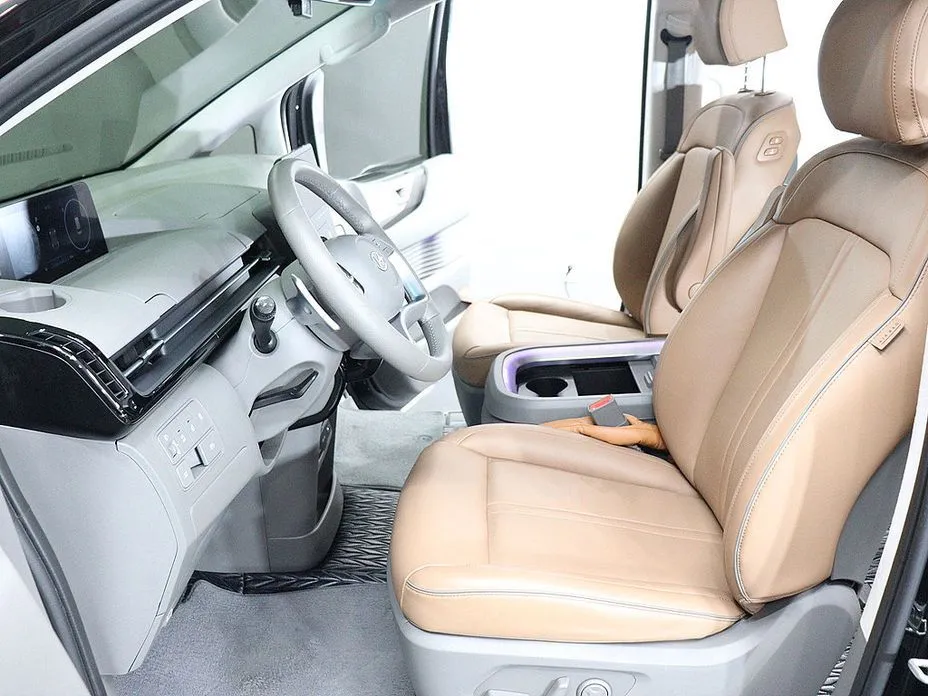 Hyundai Staria — фото 10