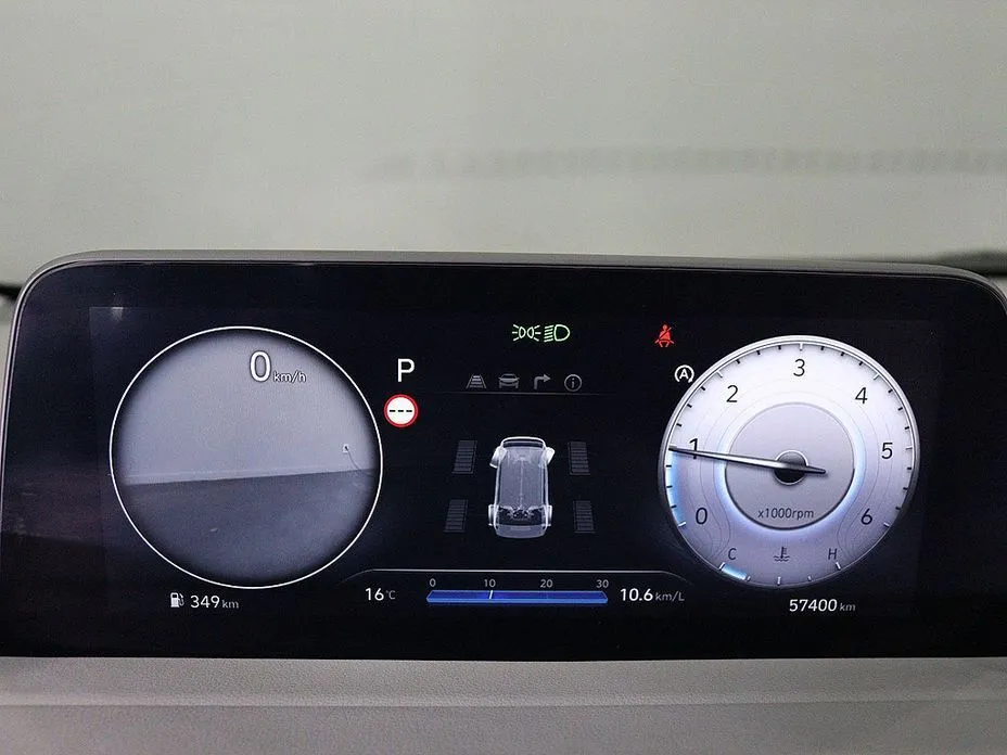 Hyundai Staria — фото 2