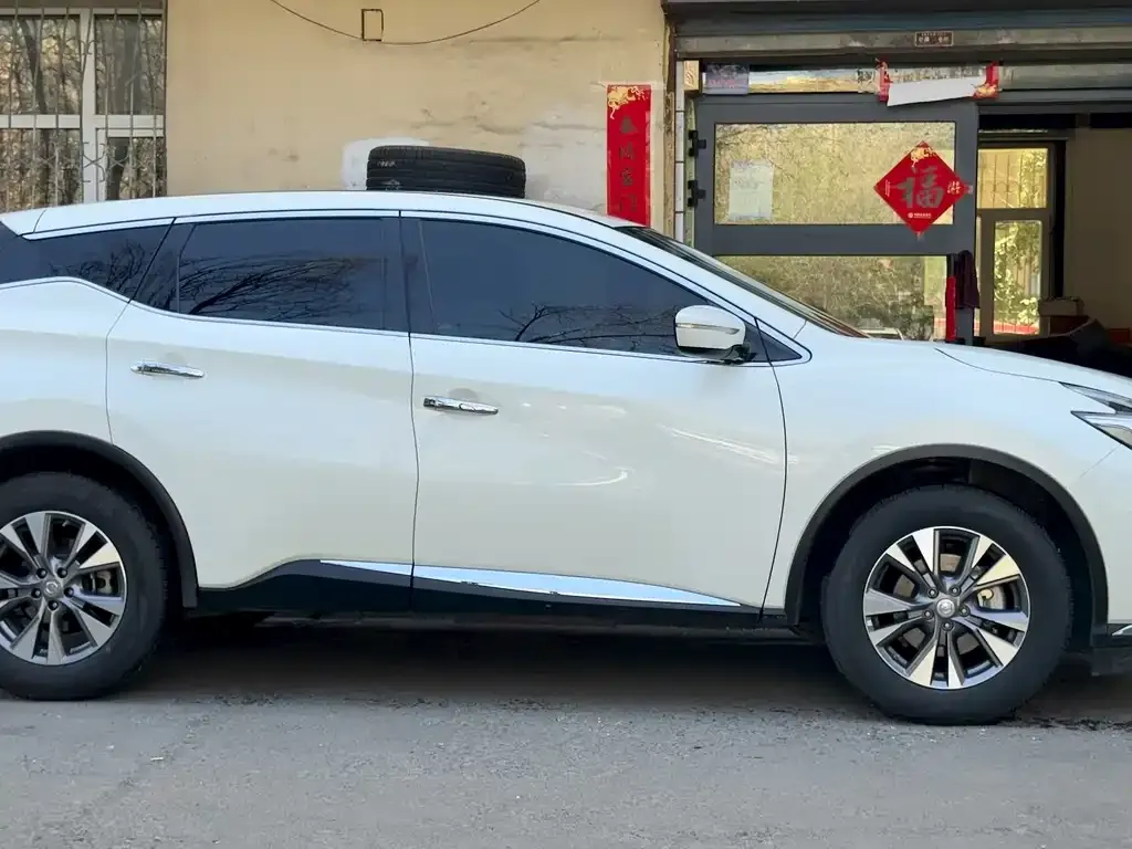 Nissan Murano — фото 5
