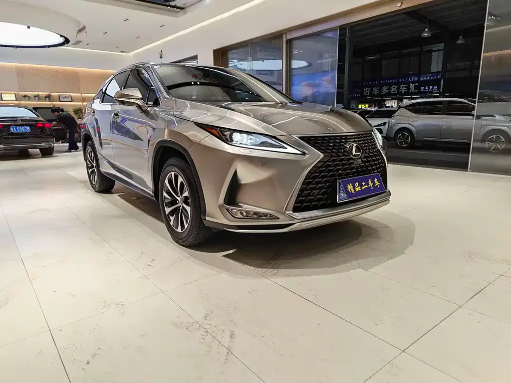 Lexus RX — фото 2