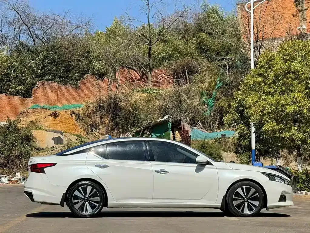 Nissan Teana — фото 8