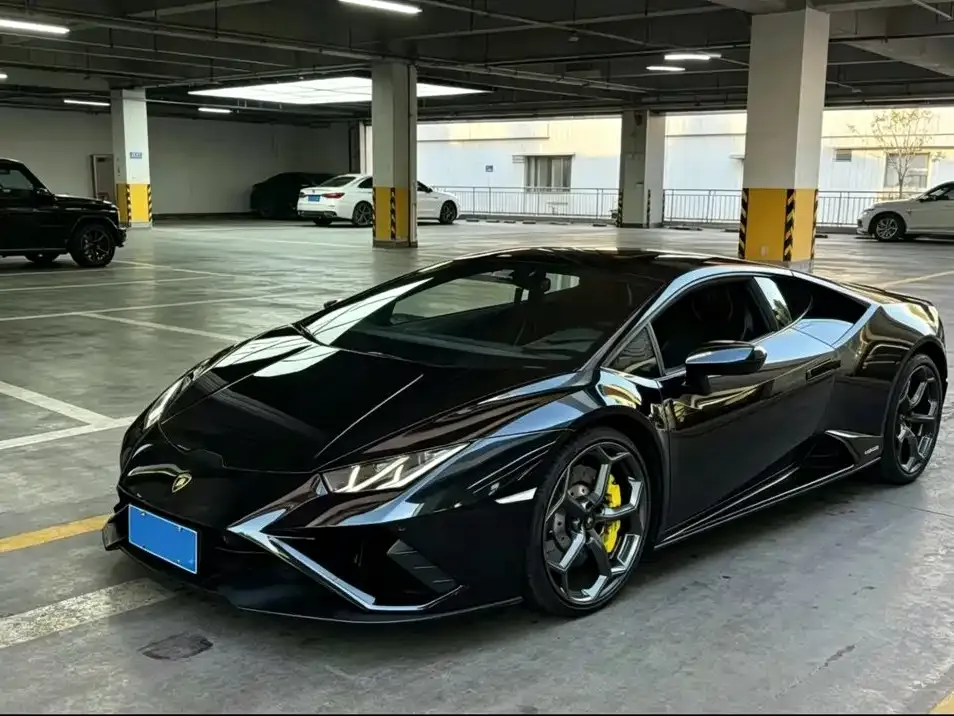 Lamborghini Huracan — фото 1