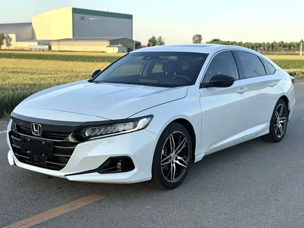 Honda Accord — фото 6