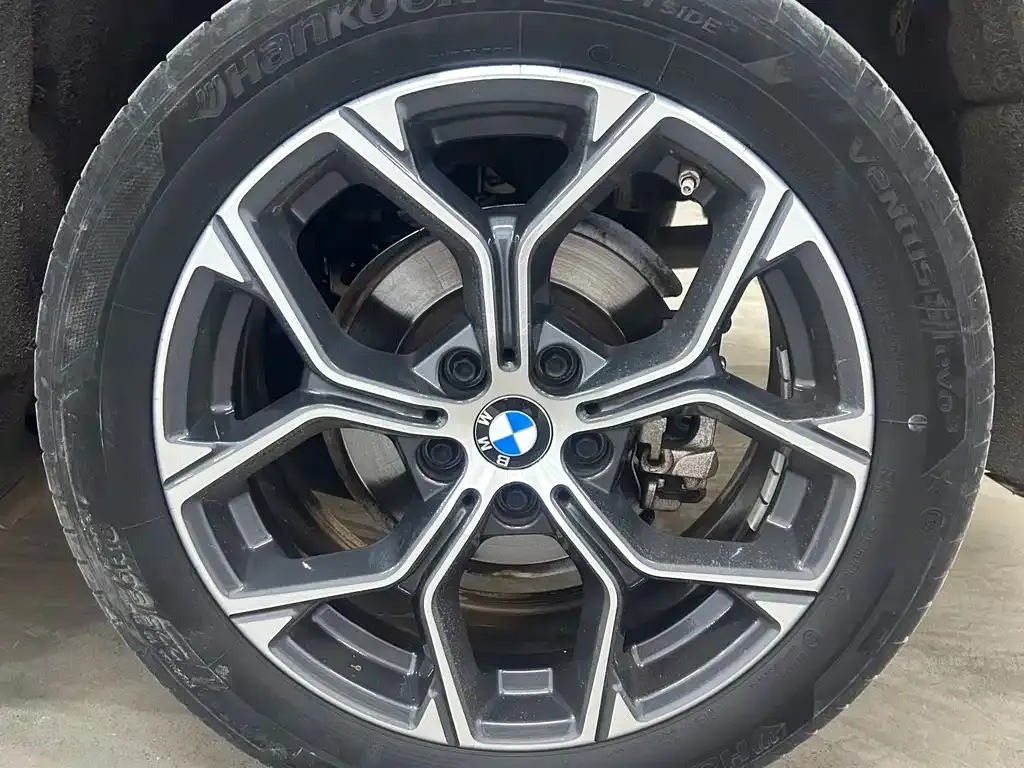 BMW X1 — фото 6