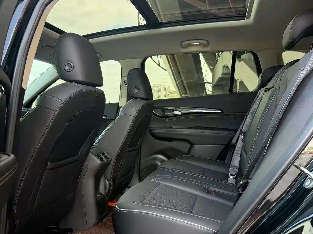 Buick Envision Plus — фото 3