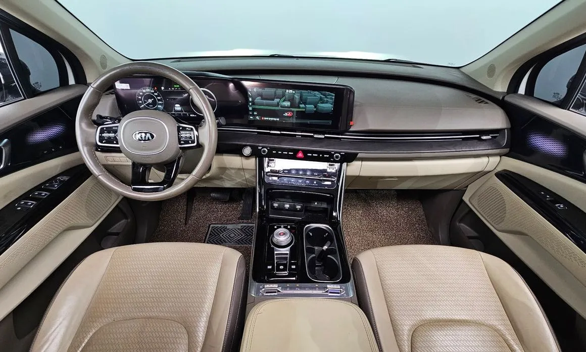 Kia Carnival — фото 9