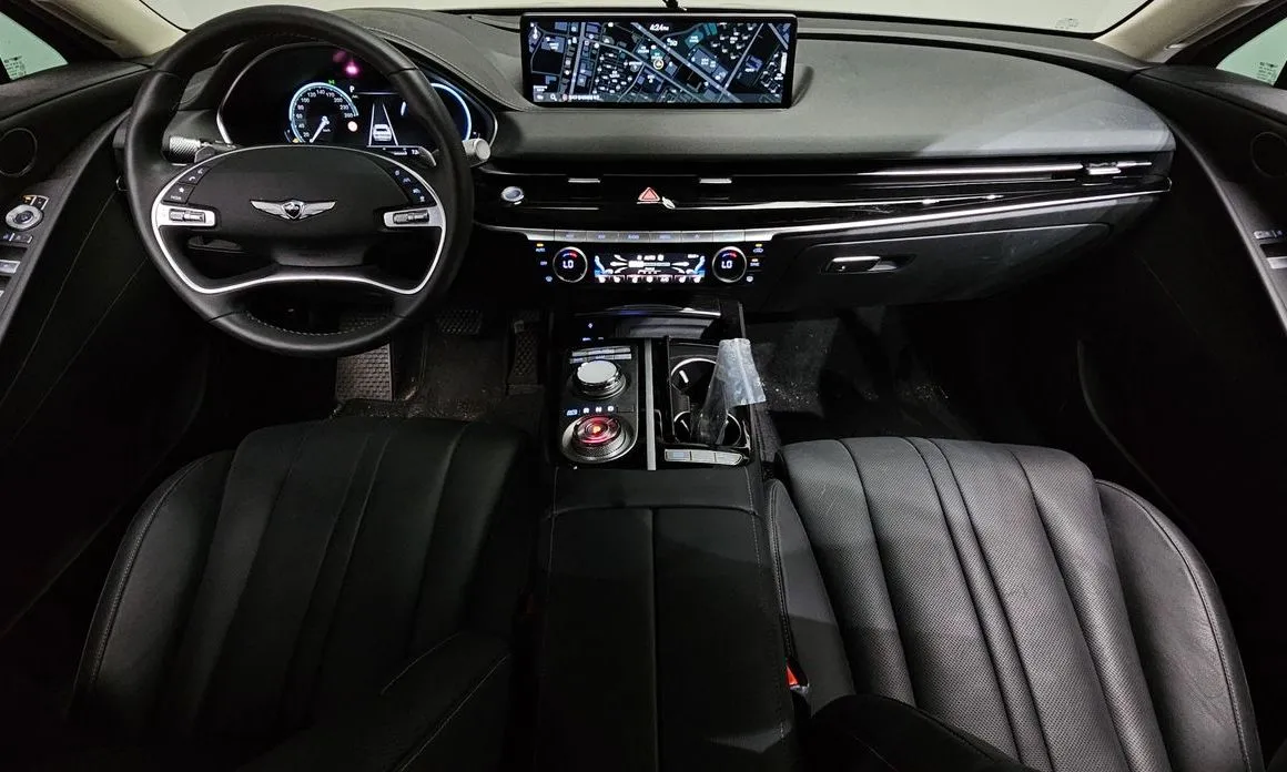 Genesis G80 — фото 9
