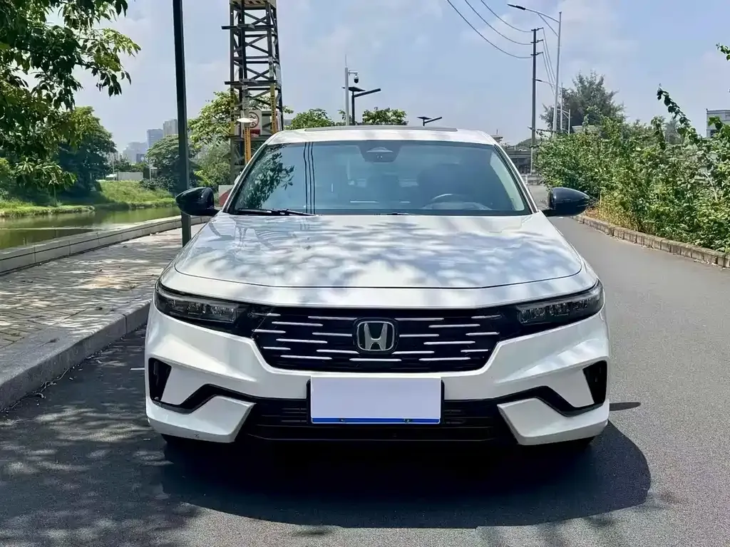 Honda Accord — фото 4