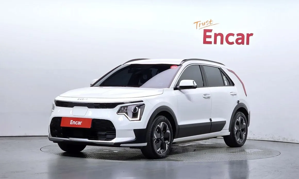 Kia Niro — фото 1