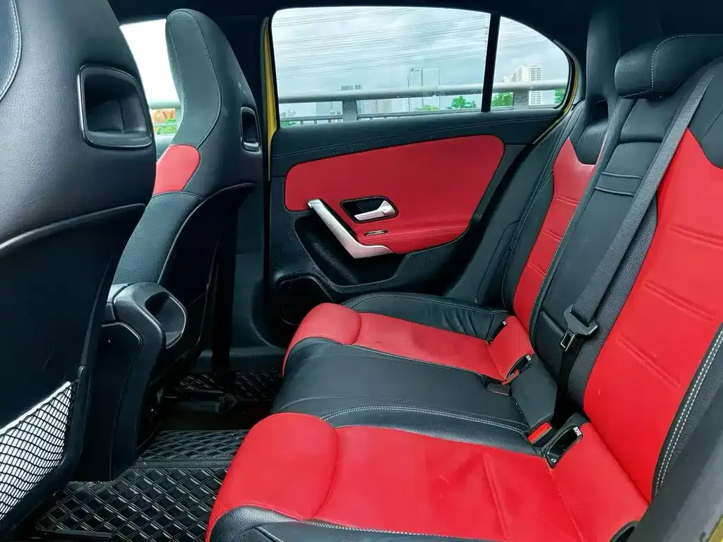 Mercedes-Benz A-Class AMG — фото 4