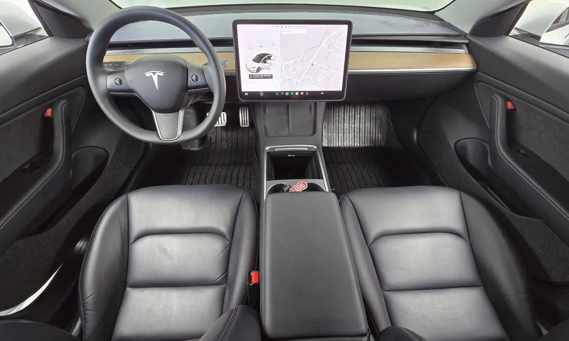 Tesla Model 3 — фото 6