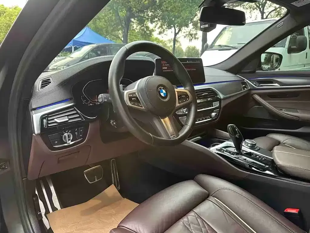 BMW 5 Series (Import) — фото 7