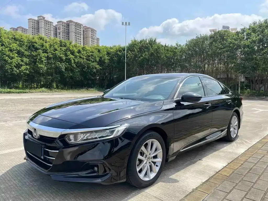Honda Accord — фото 6