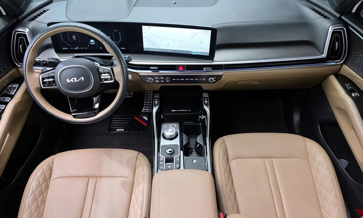 Kia Sorento — фото 10