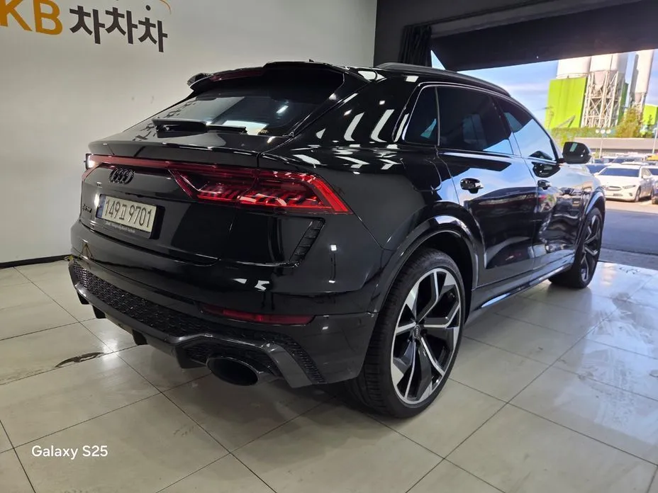 Audi RSQ8 — фото 2