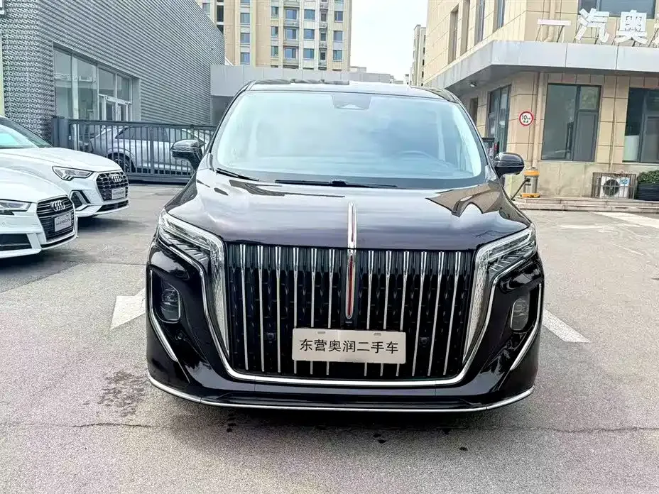 Hongqi HQ9 PHEV — фото 7