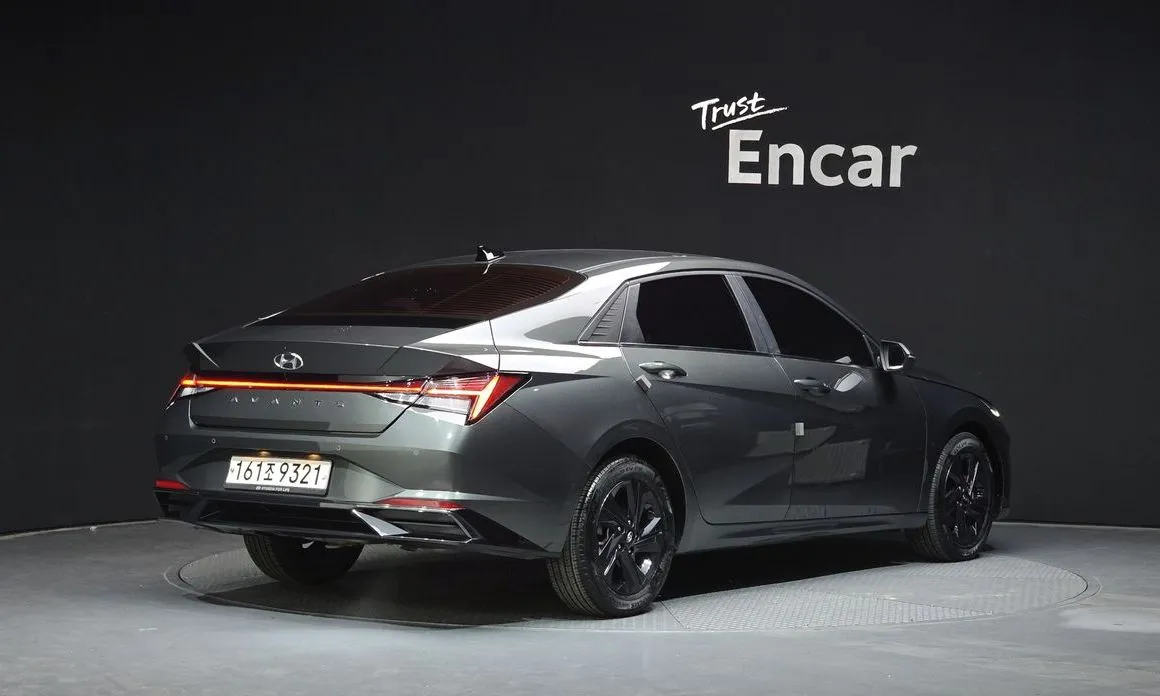 Hyundai AVANTE — фото 2