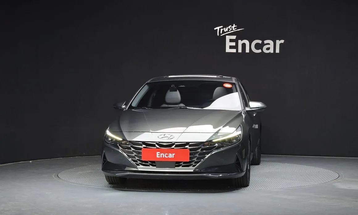 Hyundai AVANTE — фото 3