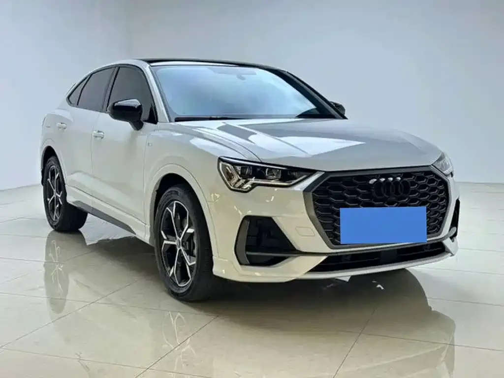 Audi Q3 Sportback — фото 2