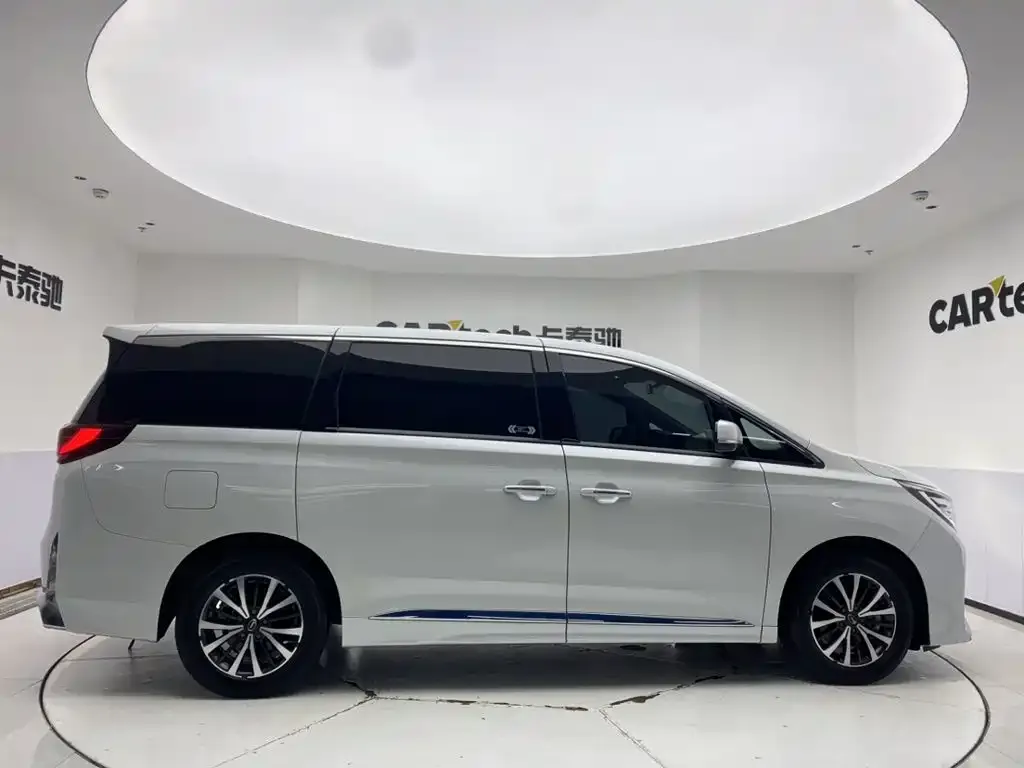 GAC Motor Trumpchi M8 — фото 2