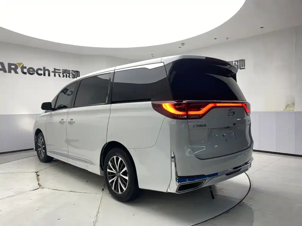 GAC Motor Trumpchi M8 — фото 10