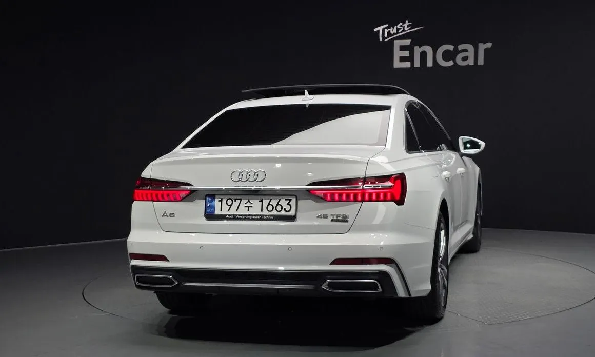 Audi A6 — фото 2