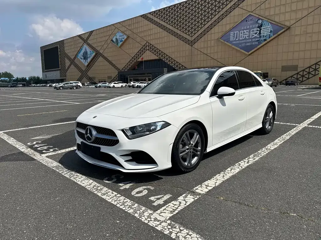 Mercedes-Benz A-Class — фото 1