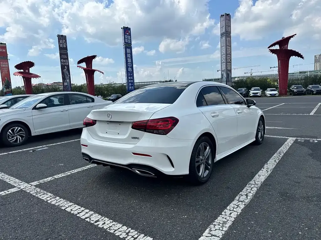 Mercedes-Benz A-Class — фото 5