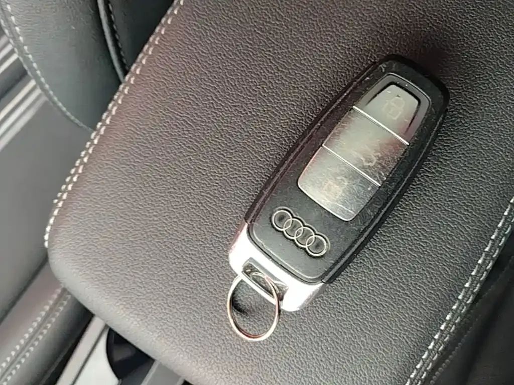 Audi A3 — фото 8