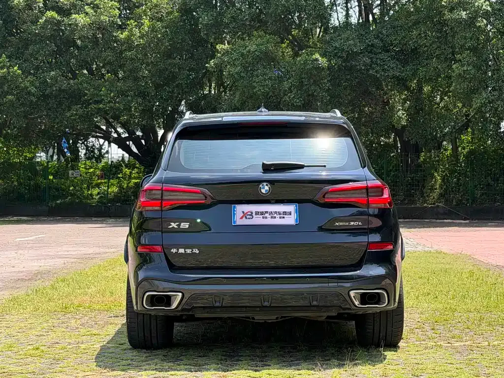 BMW X5 — фото 2