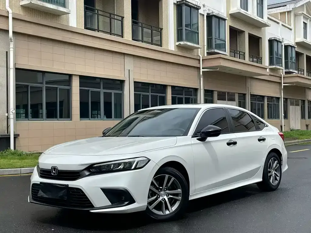 Honda Civic — фото 1