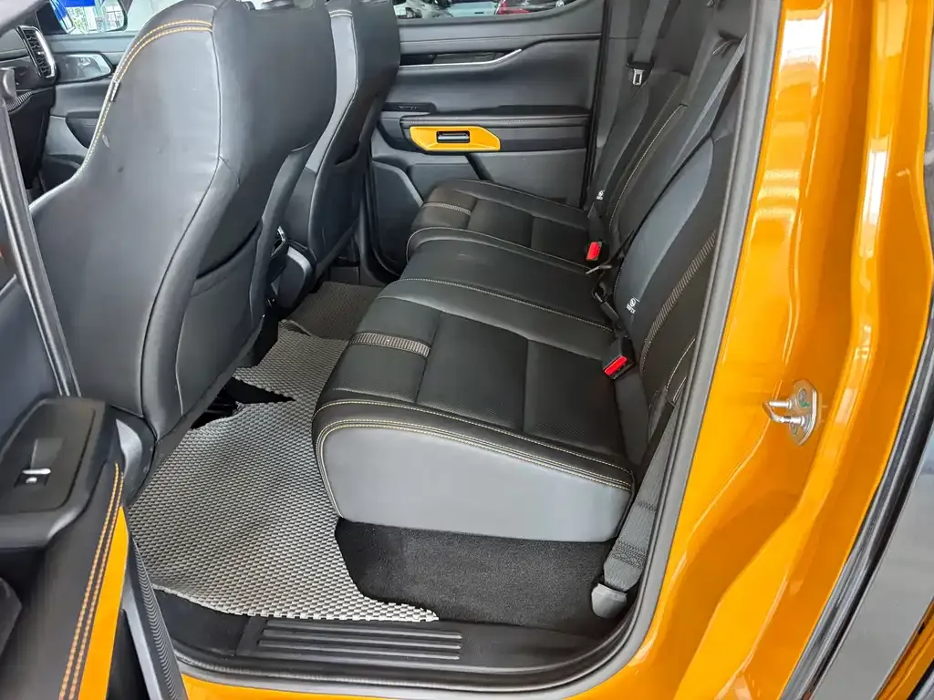 Ford Ranger — фото 10