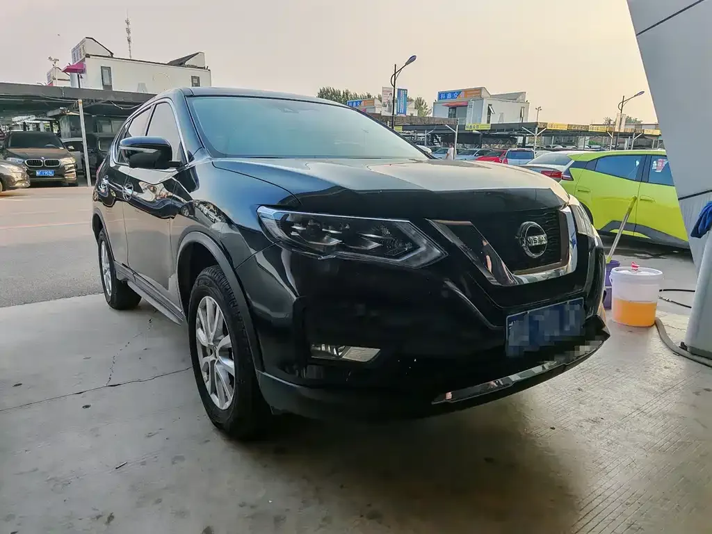Nissan X-Trail — фото 2