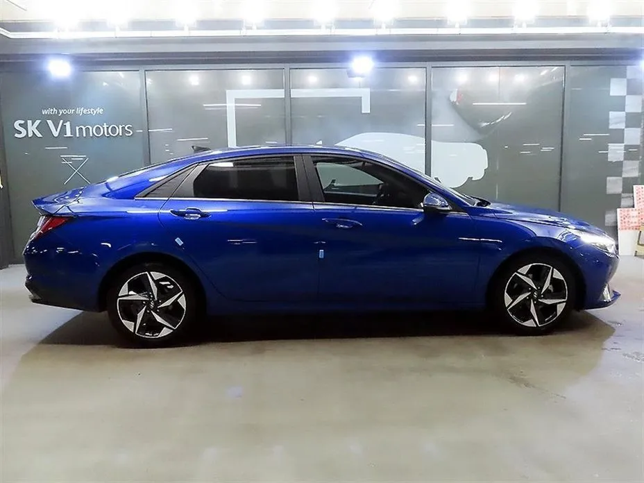 Hyundai AVANTE — фото 3