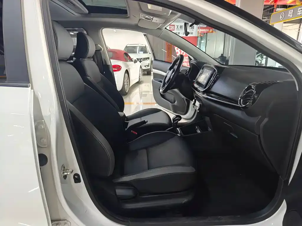 Kia KX1 — фото 6