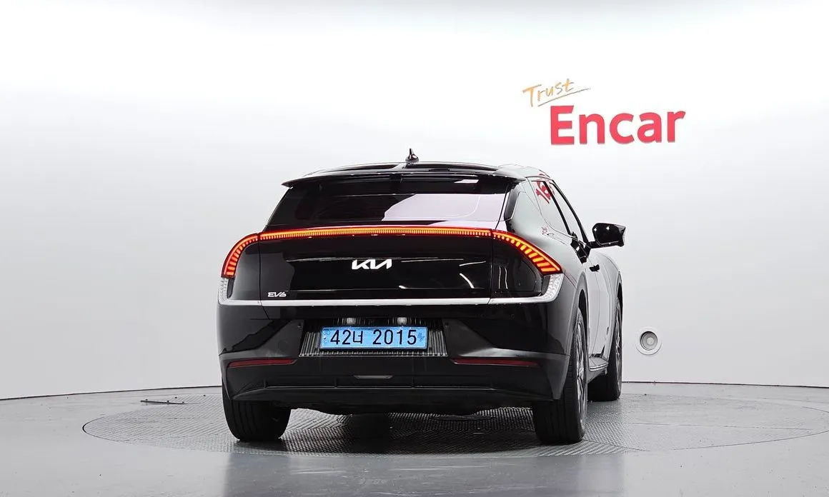 Kia EV6 — фото 3