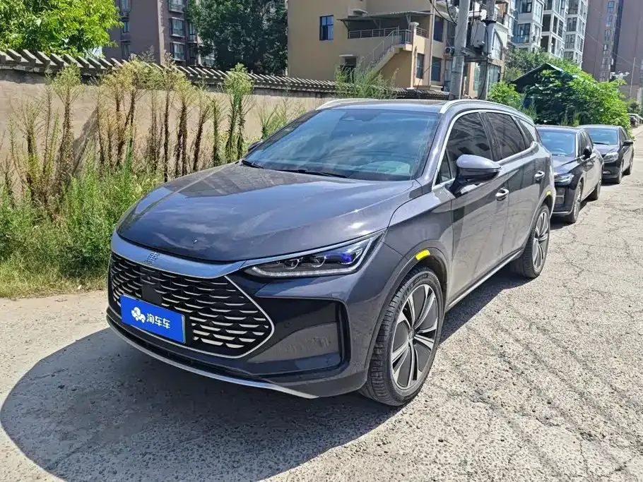 BYD Tang New Energy — фото 1