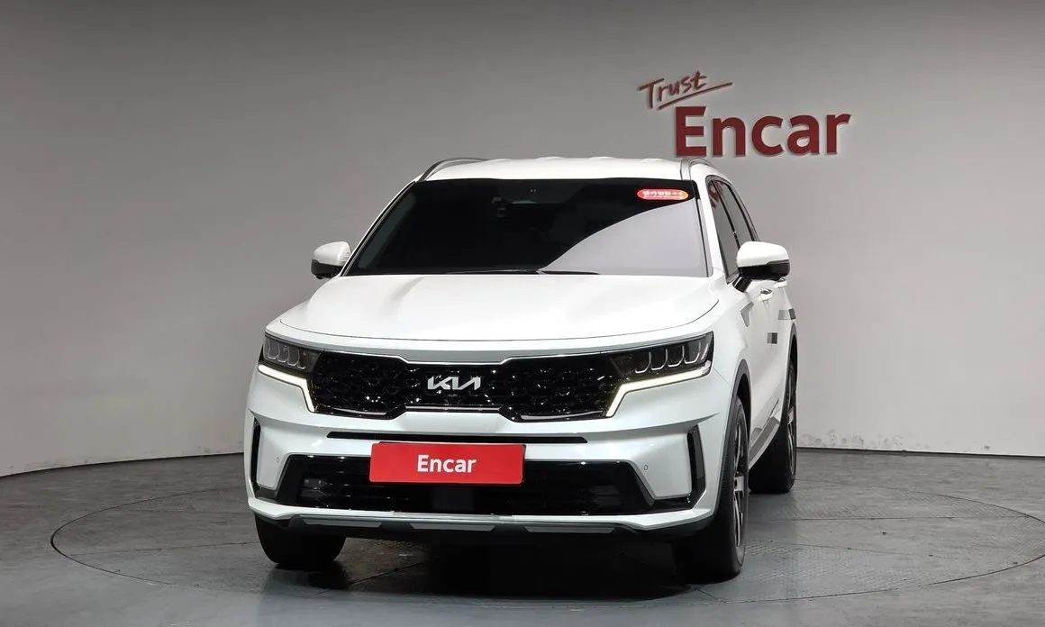Kia Sorento — фото 6